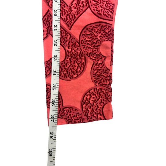 LuLaRoe Women's Pink Red Hearts Tall & Curvy Tights - Picture 5 of 5